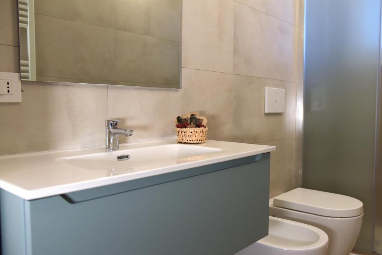 Serenity Apulian Rooms Trepuzzi Bagian luar foto